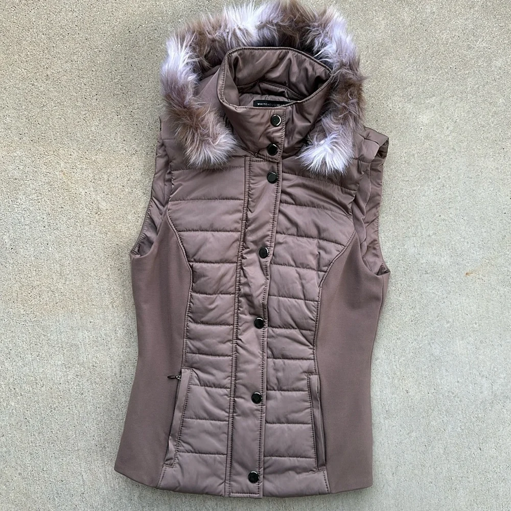 White House Black Market Puffer Vest Faux Fur Womens - Picture 1 of 10
